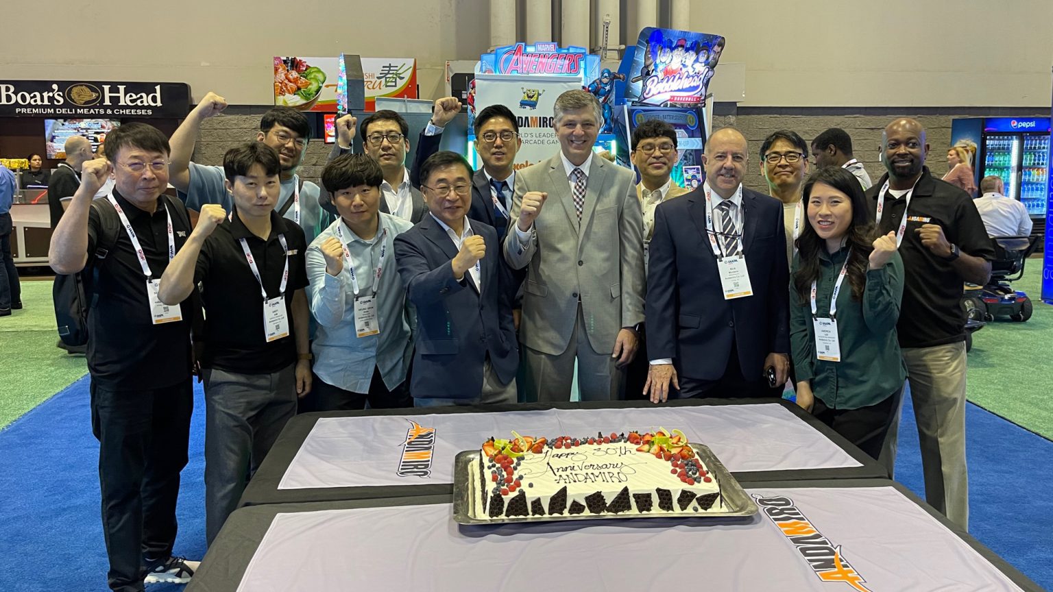 30th-cake_team_IAAPA2022_5868-1536x864.jpg